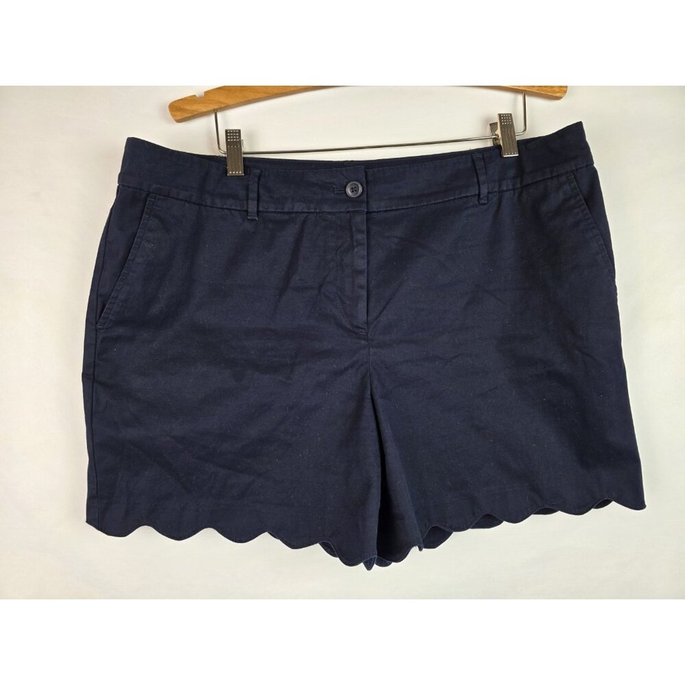 Talbots Shorts Women's Size 16 Navy Blue Scalloped Hem Cotton Shorts